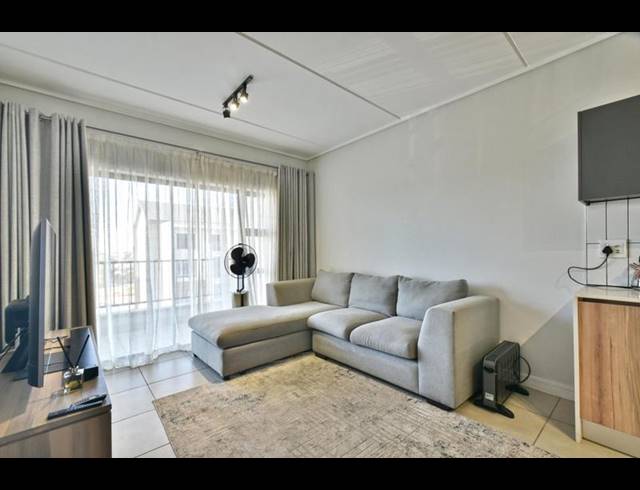 1 BEDROOM APARTMENT FOR SALE IN ASPEN HILLS
